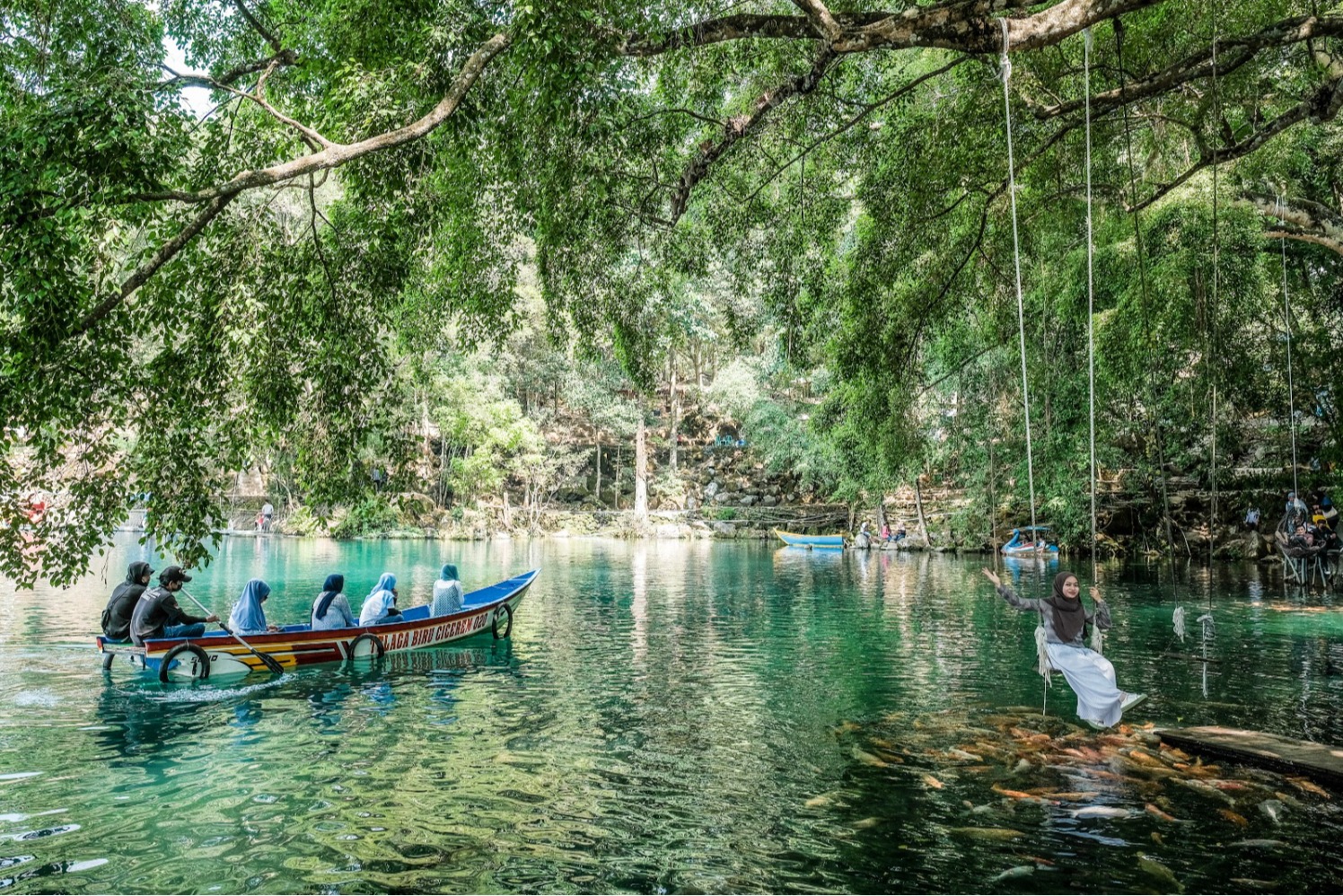Telaga Biru Cicerem (Sumber gambar: Wonderful Kemenparekraf RI)
