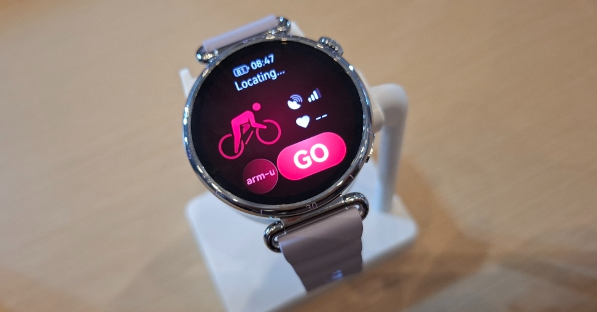 Huawei Watch GT 6 Series. (Sumber foto: Desyinta Nuraini/Hypeabis.id) Huawei Watch GT 6 Series. (Sumber foto: Desyinta Nuraini/Hypeabis.id)