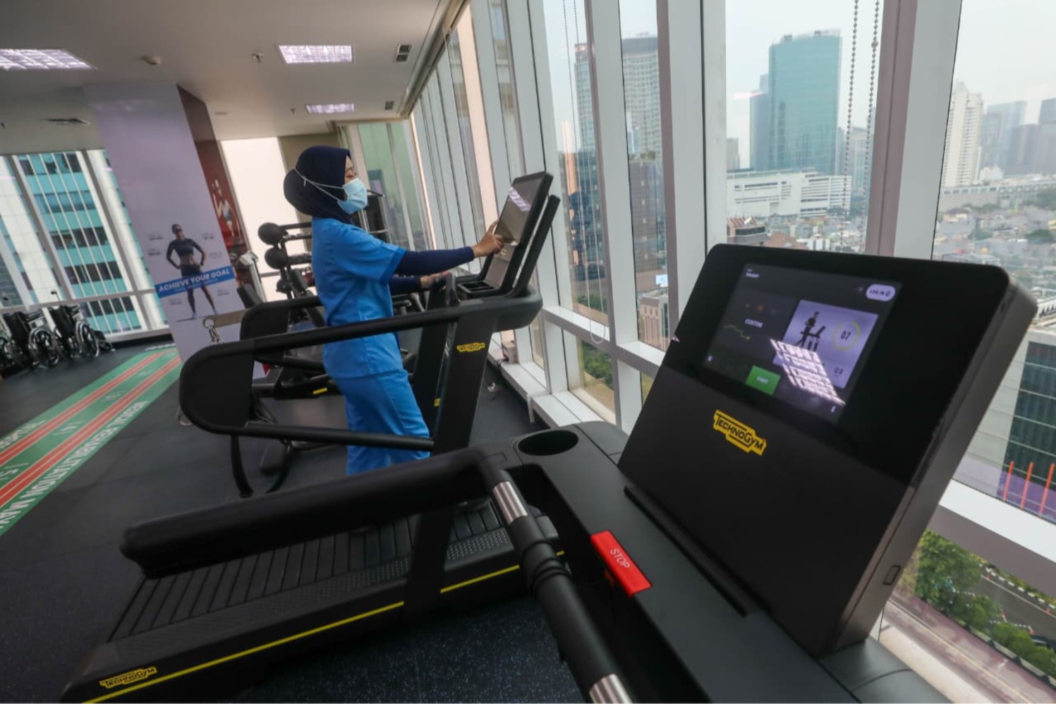 Mayapada Medical Center Kuningan Hadirkan Layanan Sport Clinic hingga Kesehatan Mental (Sumber gambar: Himawan L Nugraha/Bisnis Indonesia) Mayapada Medical Center Kuningan Hadirkan Layanan Sport Clinic hingga Kesehatan Mental (Sumber gambar: Himawan L Nugraha/Bisnis Indonesia)