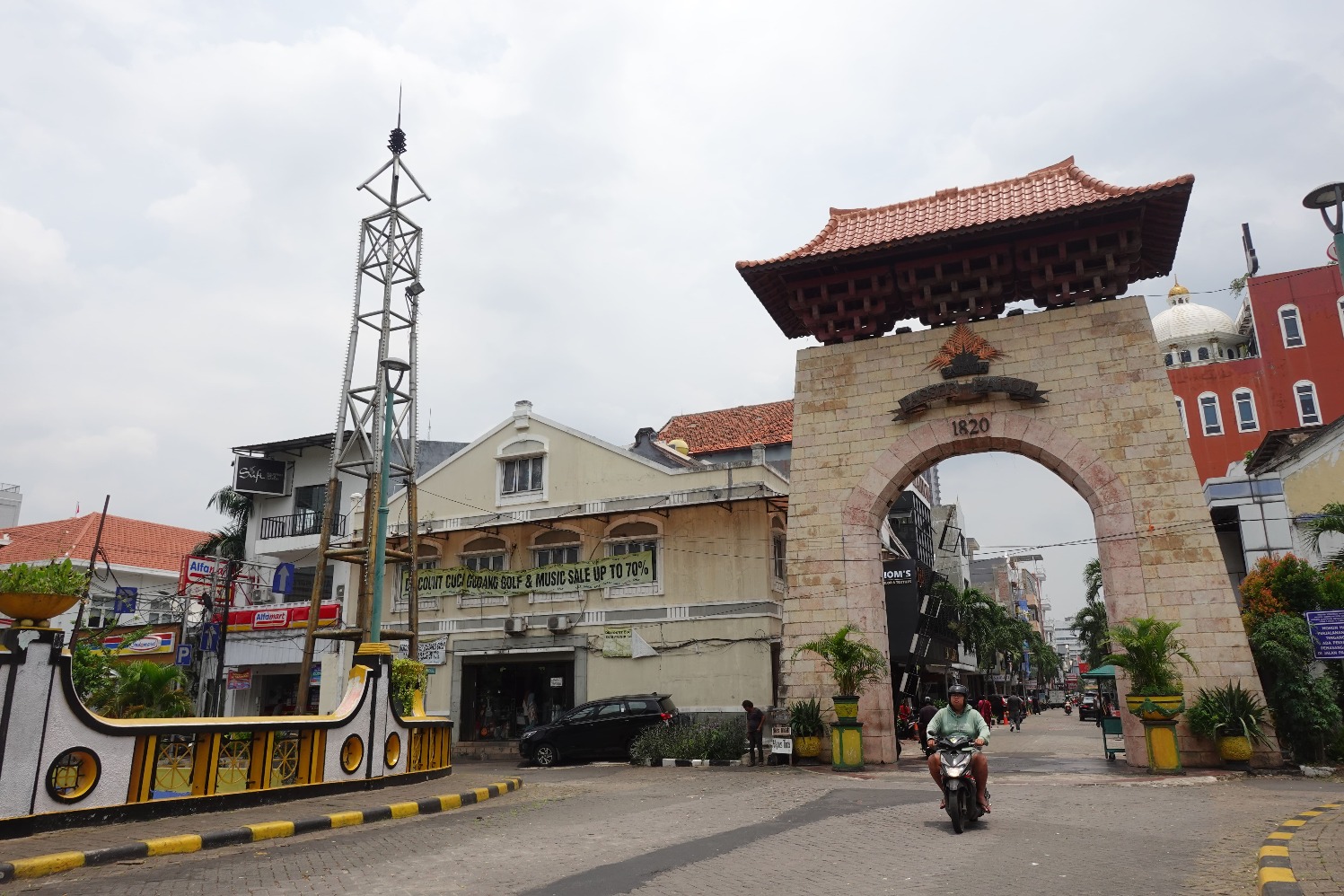 Kawasan Pasar Baru, Jakarta (Sumber gambar: Chelsea Venda/Hypeabis.id)