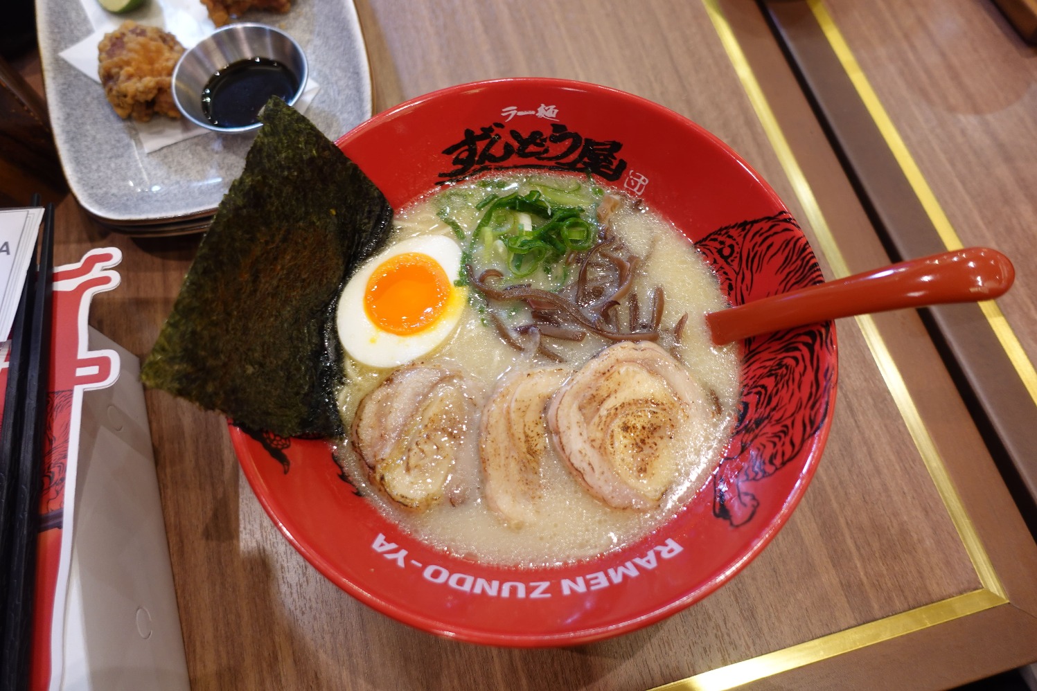Ramen (Sumber gambar: Chelsea Venda/Hypeabis.id) Ramen (Sumber gambar: Chelsea Venda/Hypeabis.id)