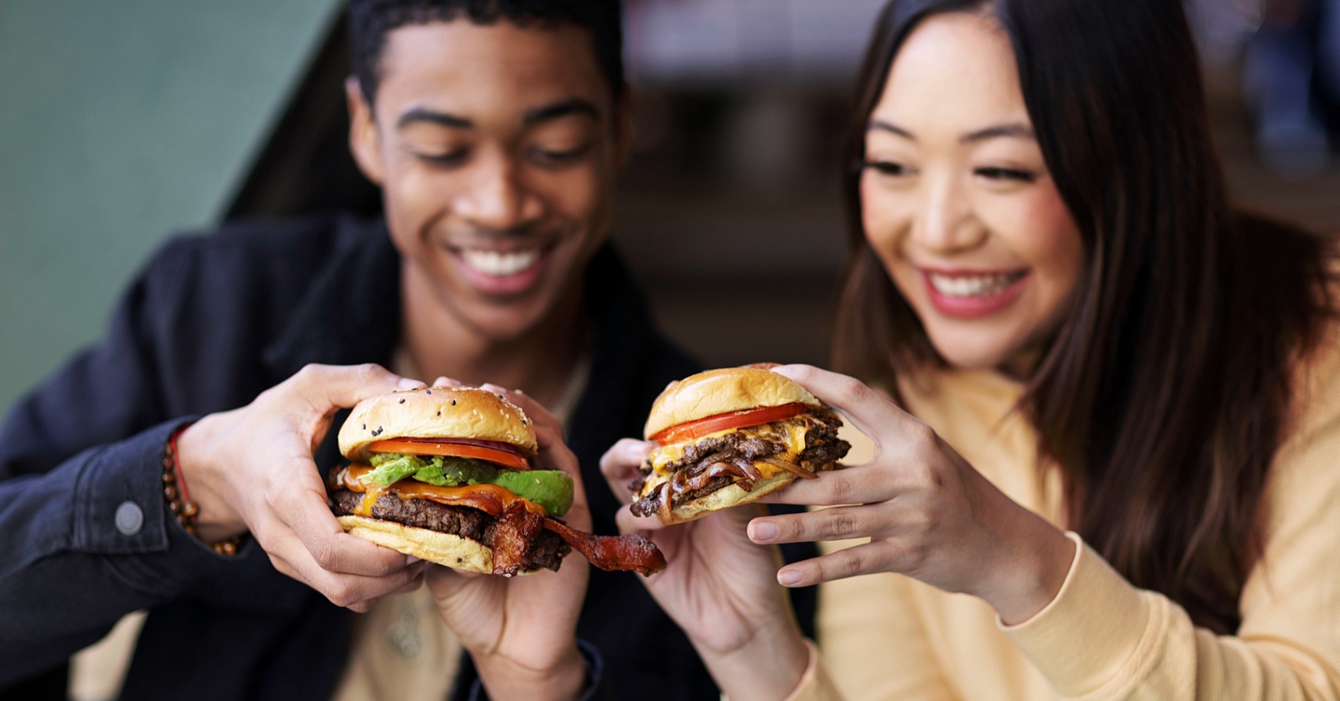 10 Promo Makanan dan Minuman Spesial Valentine, Burger Bangor sampai Tomoro Coffee