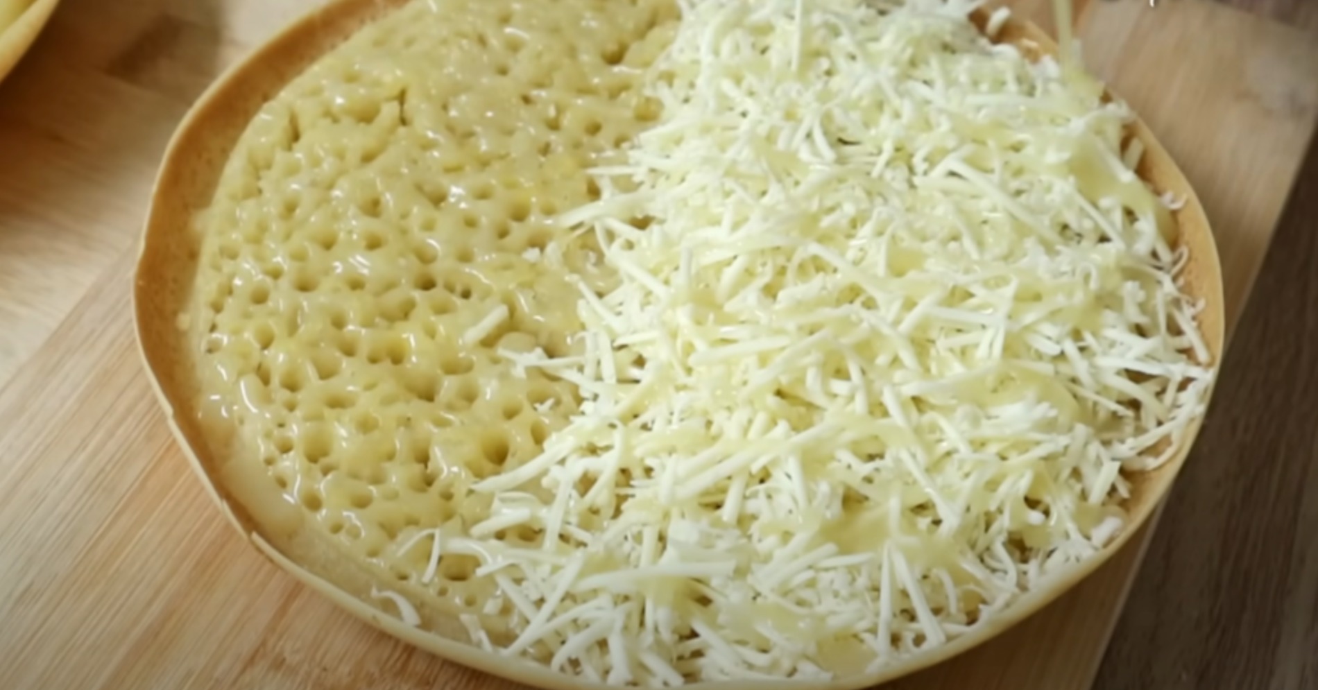 Resep Martabak Manis Teflon, Mudah Dibuat di Rumah