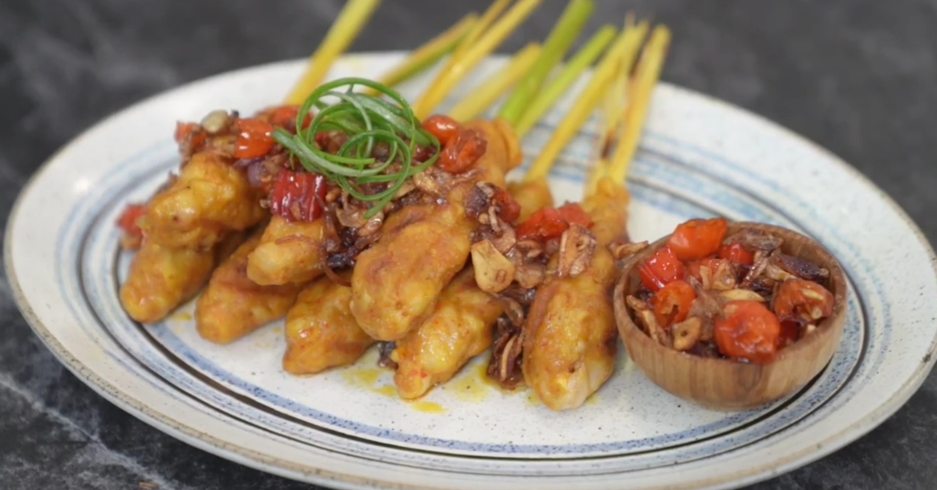 Resep Sate Lilit Khas Bali dengan Sambel Embe