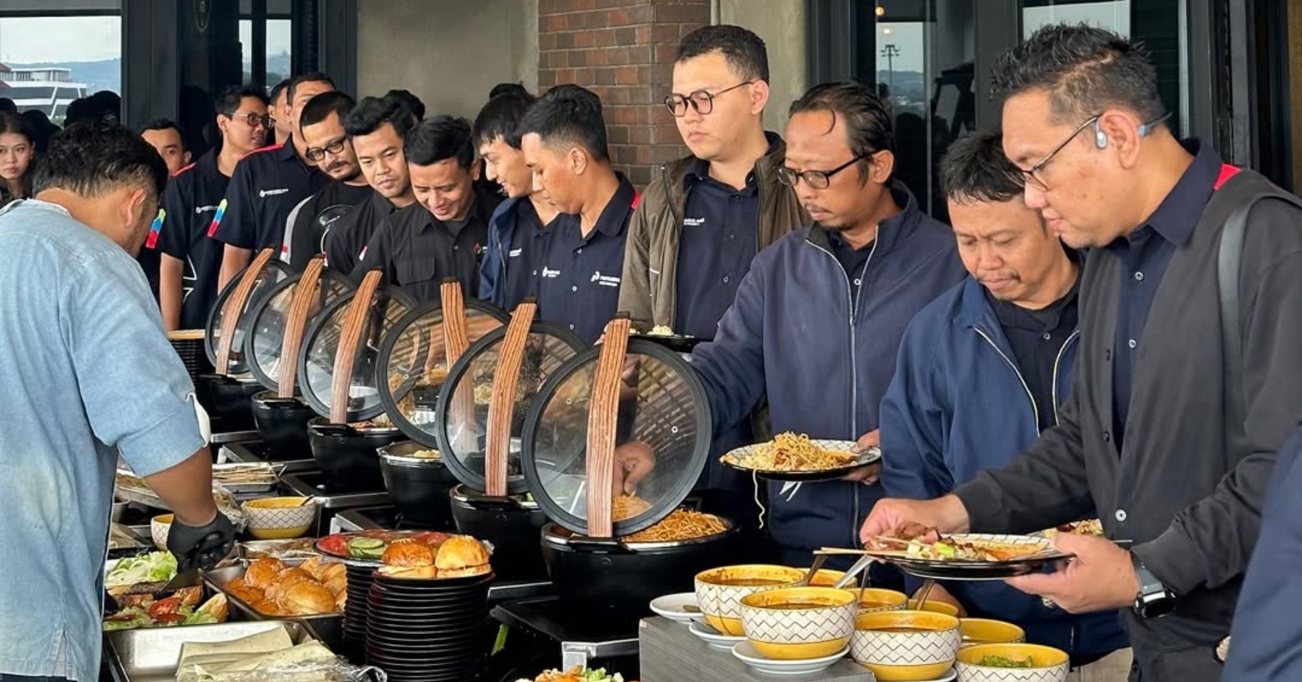 Promo Kuliner Rooms Inc Semarang, Salmon Magut dan Lodeh