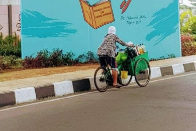 Yuk Intip Mural Pernyataan Bung Hatta di Jalan Layang Cipinang Karya Kolaborasi Komunitas