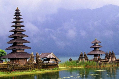 Ini 5 Etika Berwisata yang Perlu Kalian Ketahui & Lakukan