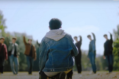 Grup J-Pop &TEAM Menjelma Jadi Serigala dalam Video Debut Trailer