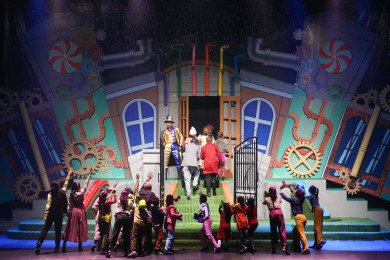 Tantangan Sutradara Maruf Andi Garap Pertunjukan Junior Musical Wonderland The Chocolate Factory