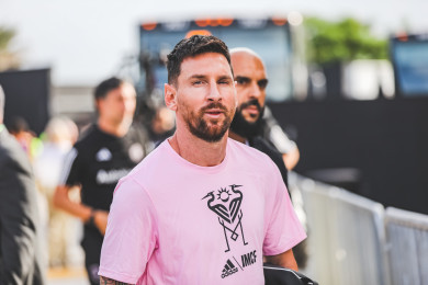 Kenalkan Yassine Chueko, Mantan Tentara AS yang Jadi Bodyguard Lionel Messi
