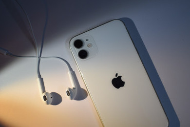Cek 5 Pertimbangan Ini Sebelum Beli iPhone 11