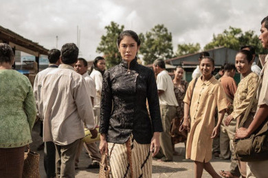 5 Fakta Kebaya Janggan yang Dikenakan Dasiyah dalam Serial Gadis Kretek