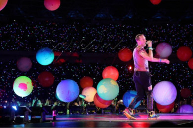 Ternyata Teknologi Ini yang Bikin Panggung Coldplay Megah di Jakarta