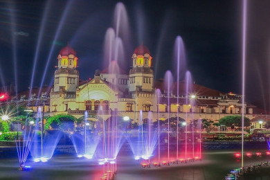 Daftar Tempat Merayakan Tahun Baru 2024 di Semarang, Ada Konser Dangdut Hingga Pagelaran Wayang