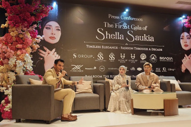 Shella Saukia Gelar Fashion Show Tunggal Peringati 10 Tahun Berkarya di Industri Mode