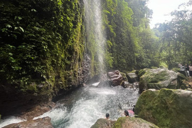 Eksplorasi Curug Walet & Curug Payung, Surga Tersembunyi di Pamijahan Bogor