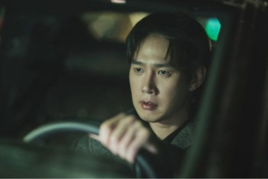 The Practical Guide to Love Drama Adaptasi Webtoon yang Diperankan Park Sung Hoon