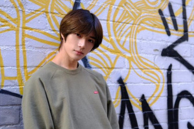 Beomgyu TXT Absen dari Paris Fashion Week karena Cedera Kaki