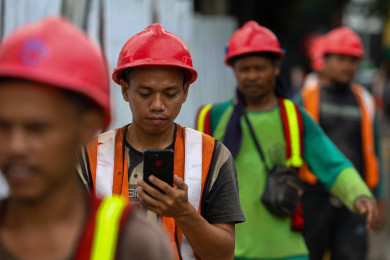 Syarat dan Cara Cek Status Bantuan Subsidi Upah yang Cair Mulai 5 Juni 2025