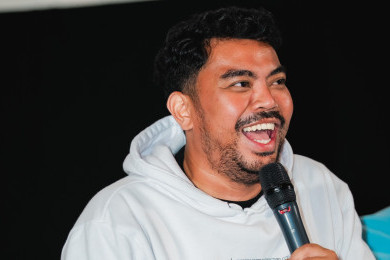 Hypeprofil Komika Ananta Rispo: Mengolah Improvisasi Jadi Gelak Tawa