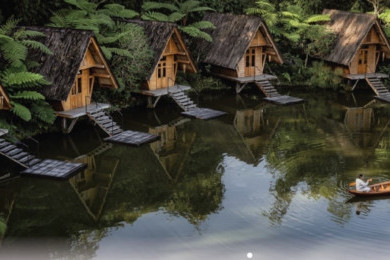Liburan Sambil Menikmati Kesegaran Alam di Dusun Bambu Lembang