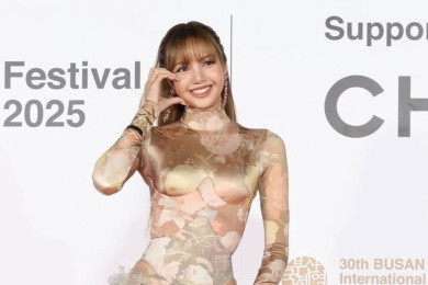 Lisa BLACKPINK Jadi Sorotan di Pembukaan Busan International Film Festival 2025
