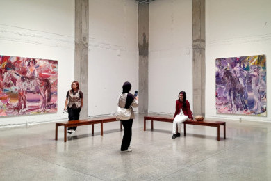 Eksplorasi Tubuh & Distorsi dalam Pameran New Paintings ROH Projects