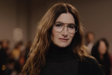 Aktris Kathryn Hahn Akan Perankan Mother Gothel dalam Adaptasi Live-Action Tangled