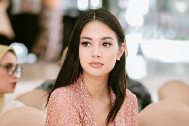 Aurelie Moeremans Mengubah Luka Menjadi Harapan Lewat Buku Broken Strings