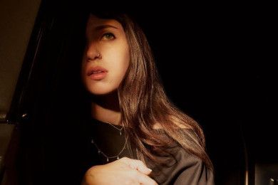 Clairo Isyaratkan Era Baru Lewat Unggahan Teaser di Instagram