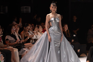 Karya ADITH dan Howard Laurent Curi Perhatian di Jakarta Fashion & Food Festival