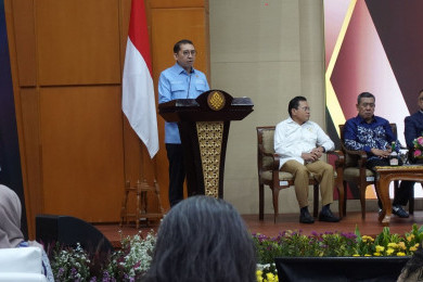 Fadli Zon Bakal Terbitkan Buku Sejarah Lagi, Usung Pendekatan Tematik