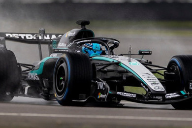Mercedes Luncurkan Livery W17 untuk F1 2026, Tetap Usung Silver Arrows