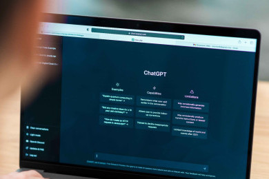ChatGPT Kini Mampu Memprediksi Usia Pengguna, Begini Cara Kerjanya