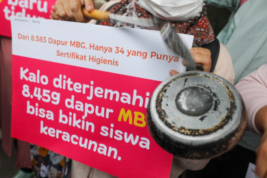 Hypereport: Keracunan Massal Bayangi Program MBG, 9.000 Korban di 28 Provinsi per September