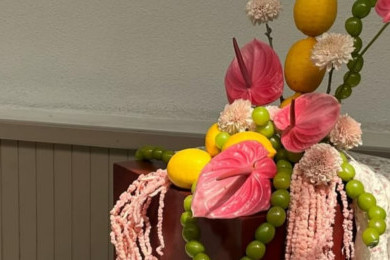 Bisnis Florist Saleeya, Eksplorasi Gaya Buket Bunga yang Bersih dan Berkarakter