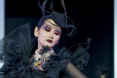 Tiga Maestro Mode Indonesia Tampilkan Adibusana Megah di Fashion Nation XIX&nbsp;