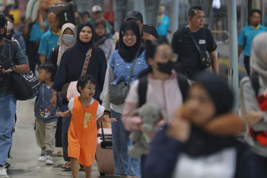 Kiat Psikolog Hadapi Anak Rewel di Perjalanan Mudik