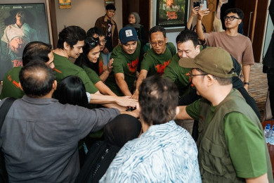 Film Tumbal Darah Angkat Cinta, Pengorbanan, dan Teror Kehidupan Nyata