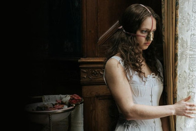 Sinopsis dan Fakta Menarik The Ugly Stepsister, Sisi Gelap Kakak Tiri Cinderella