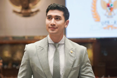 Profil dan Rekam Jejak Verrell Bramasta, dari Layar Kaca Sampai Jadi Legislator
