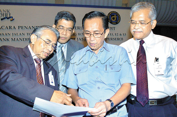 LOMBA FOTO EKSPRESI KEMERDEKAAN