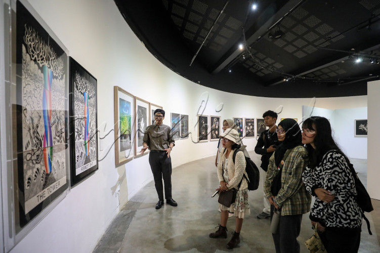 LOMBA FOTO EKSPRESI KEMERDEKAAN
