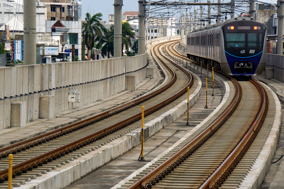 Mass Rapid Transit (MRT) menjadi salah satu transportasi yang paling saya suka karena memiliki fasilitas modern dan membuat saya lebih cepat sampai tujuan.