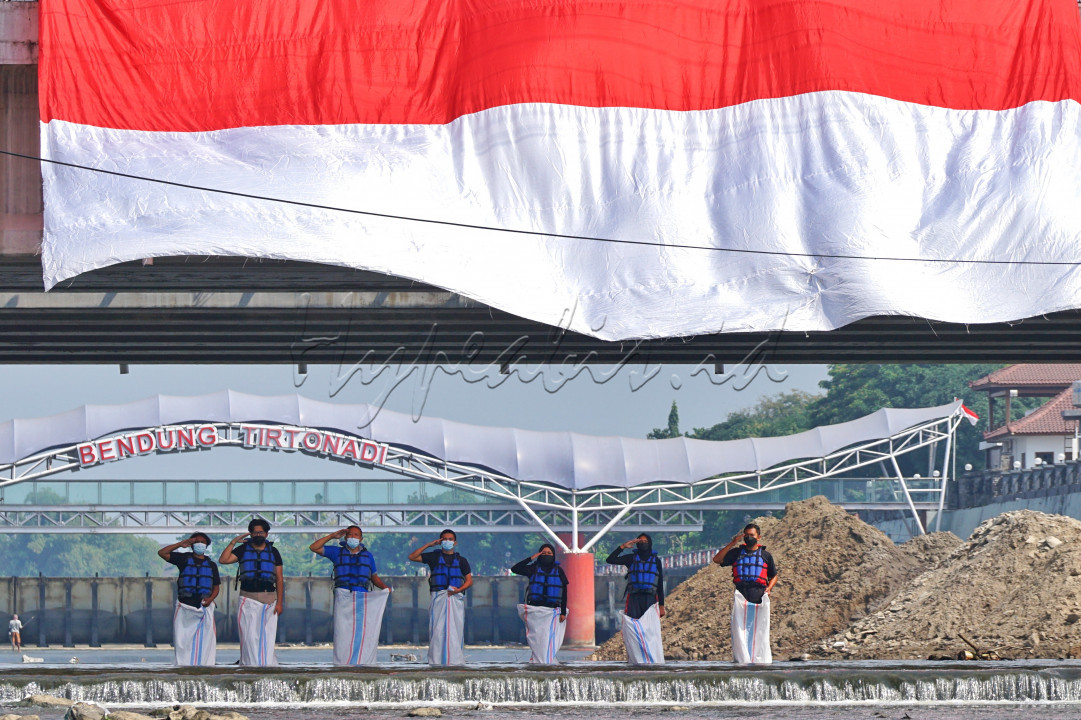 Upacara Peringatan Hari Kemerdekaan Republik Indonesia ke 76 Tahun di Kalianyar Solo, namun berbeda dari tahun-tahun sebelumnya&nbsp; saat ini dikarenakan masih dalam masa pandemi.