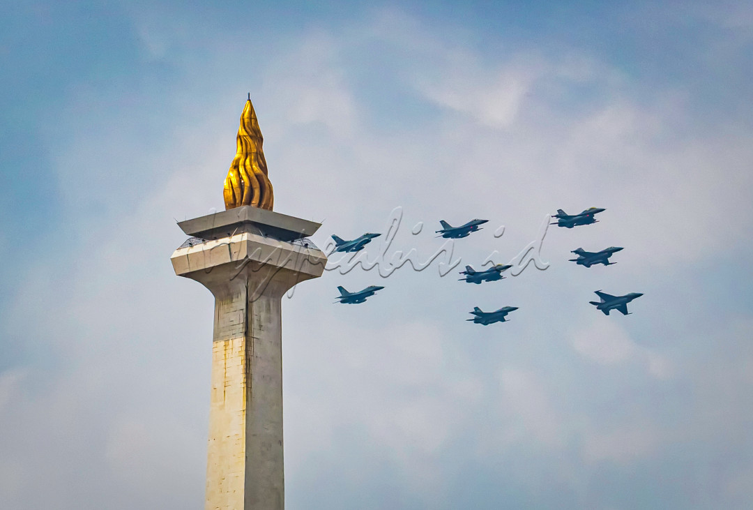 Kemerdekaan Indonesia diraih dan dipertahankan dengan penuh perjuangan, sudah selayaknya kini kita jaga dan membuat bangsa Indonesia sebagai bangsa yang berdaulat dari Sabang sampai Merauke..&nbsp;