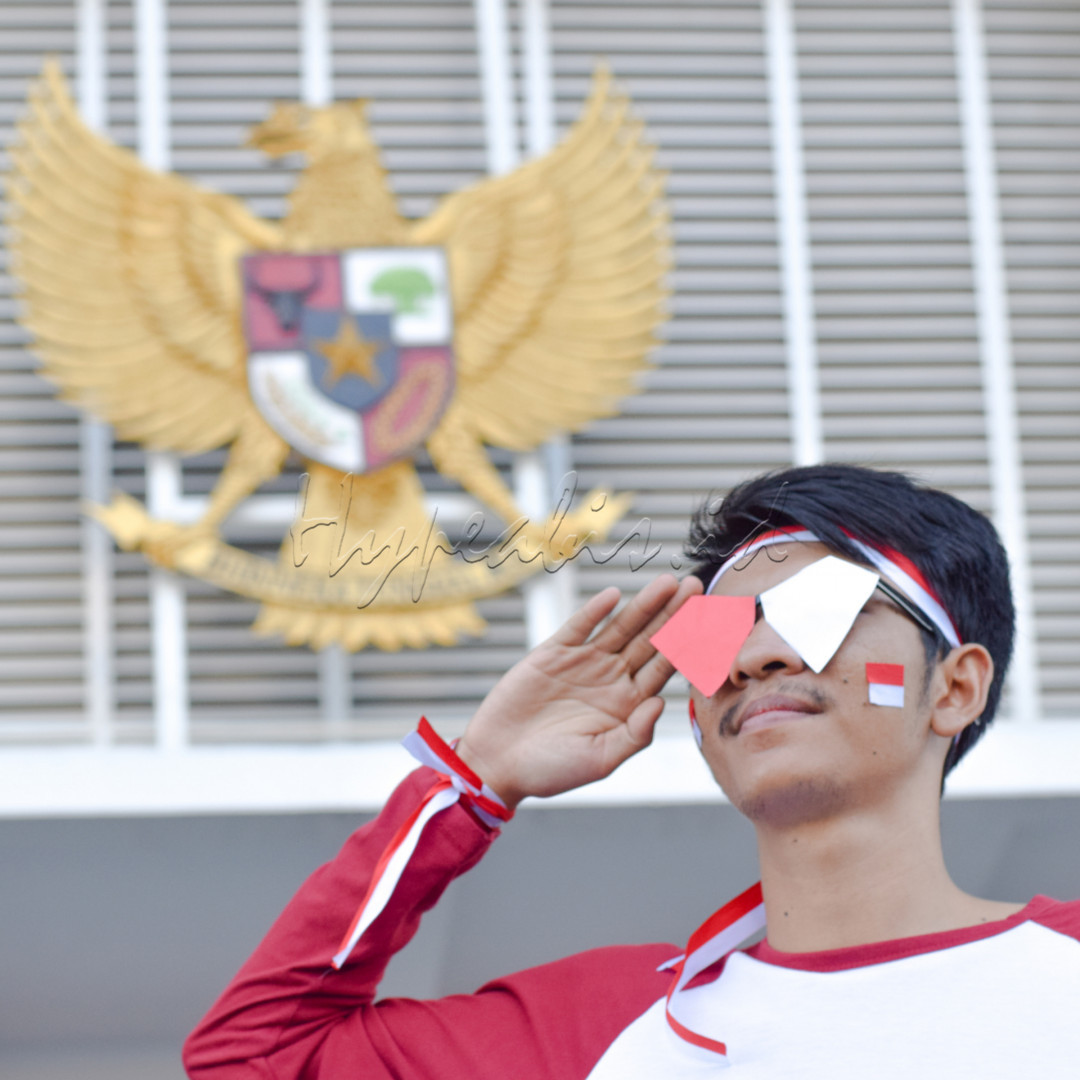 Makna kemerdekaan menurut gue yaitu saling menghargai satu sama lain, merdeka dalam berkarya, berpendapat, menjunjung tinggi semangat persatuan &amp; juga toleransi<!--/data/user/0/com.samsung.android.app.notes/files/clipdata/clipdata_bodytext_210822_200157_840.sdocx-->