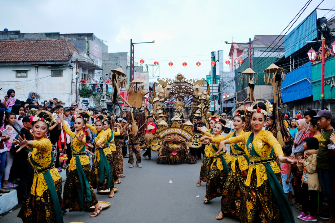 Berbagai budaya dari &nbsp;daerah-daerah &nbsp;di Indonesia ikut meramaikan kirab budaya di acara bogor street festival yang menjadi acara rutin setiap tahunnya