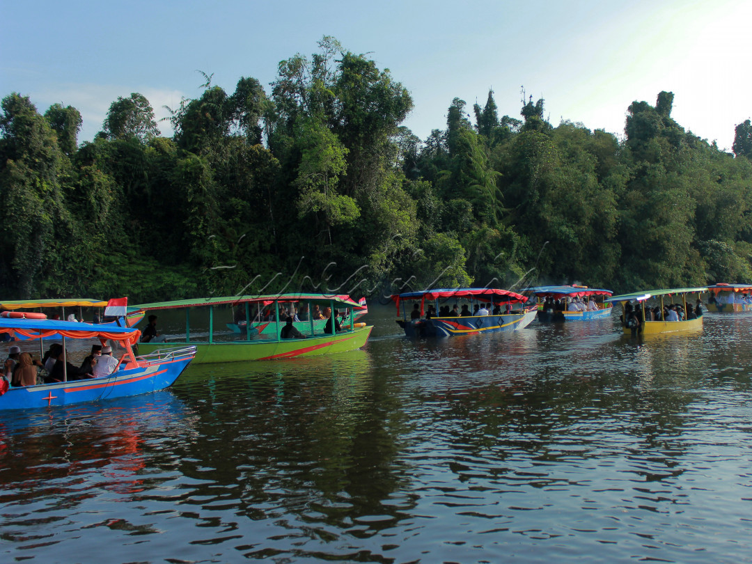 Perahu Budaya Nyangku merupakan sarana prasarana serta tempat wisata atau pariwisata yang berada di wilayah Jawa Barat&nbsp;