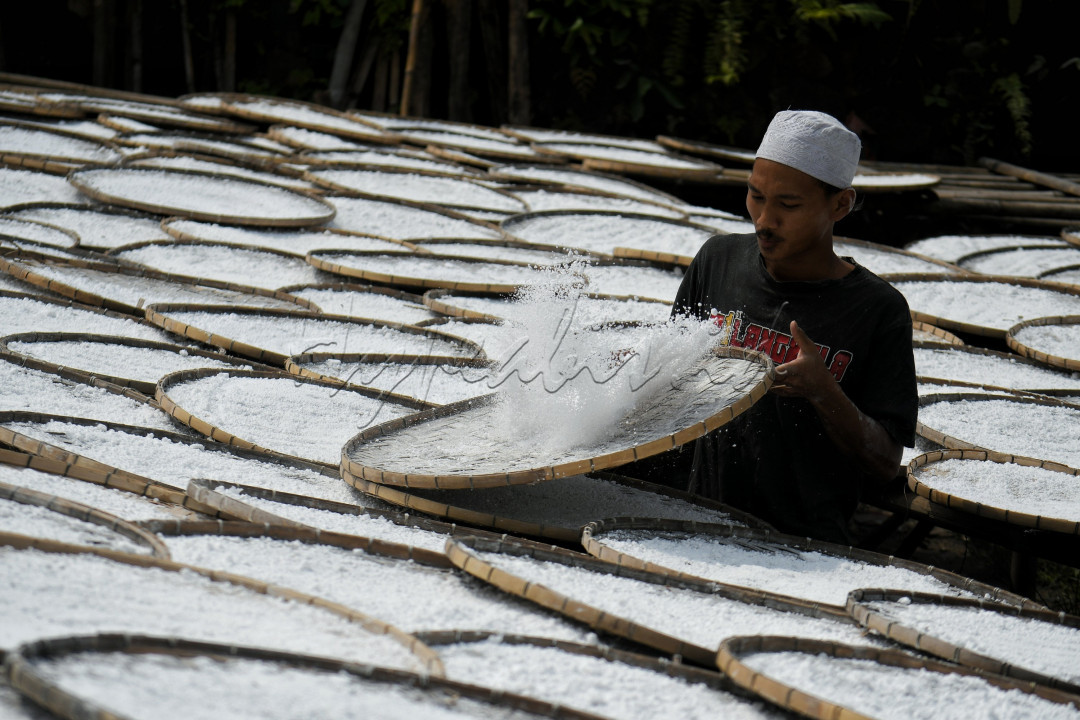 Tapioka atau yang terkadang disebut dengan nama kanji adalah tepung pati yang diekstrak dari umbi singkong. Tepung tapioka juga mempunyai beberapa sebutan lain, seperti tepung aci atau tepung kanji